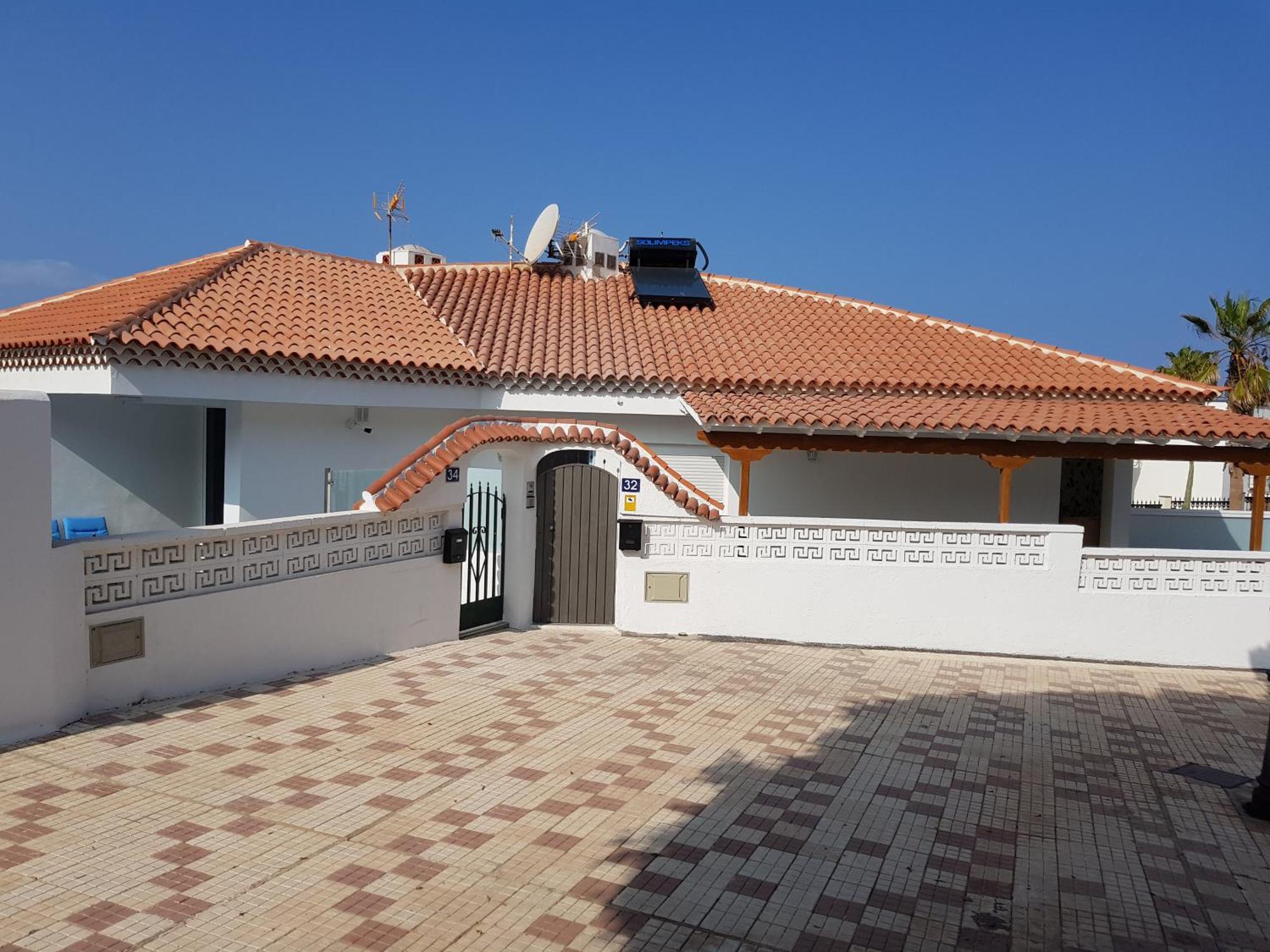 Вилла Coastal Hideaway Пуэрто-де-Сантьяго Экстерьер фото